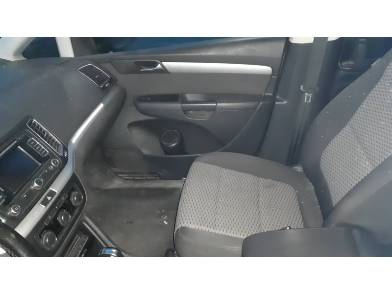 volkswagen sharan (7n1) del año 2010
