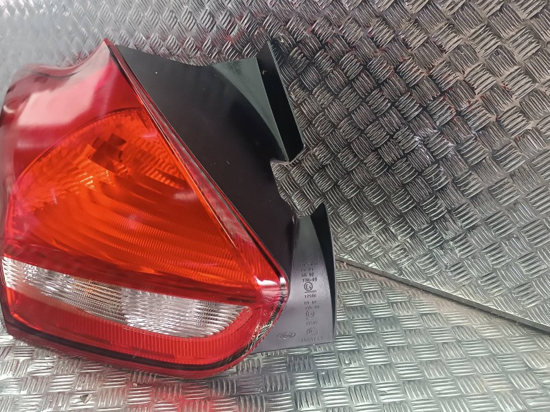 Recambio de piloto trasero izquierdo para ford focus lim. (cb8) referencia OEM IAM   LED