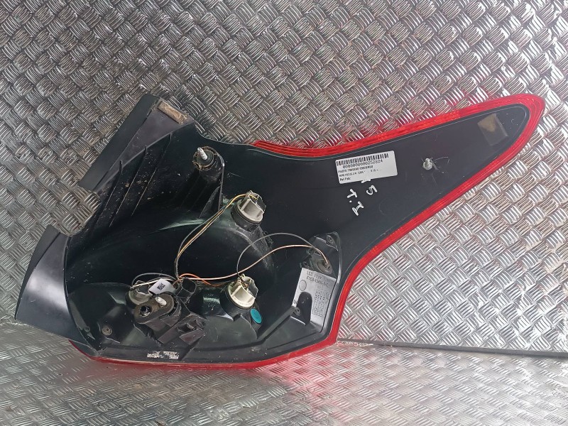 Recambio de piloto trasero izquierdo para ford focus lim. (cb8) referencia OEM IAM   LED