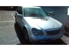 mercedes-benz clase c (w203) berlina del año 2006