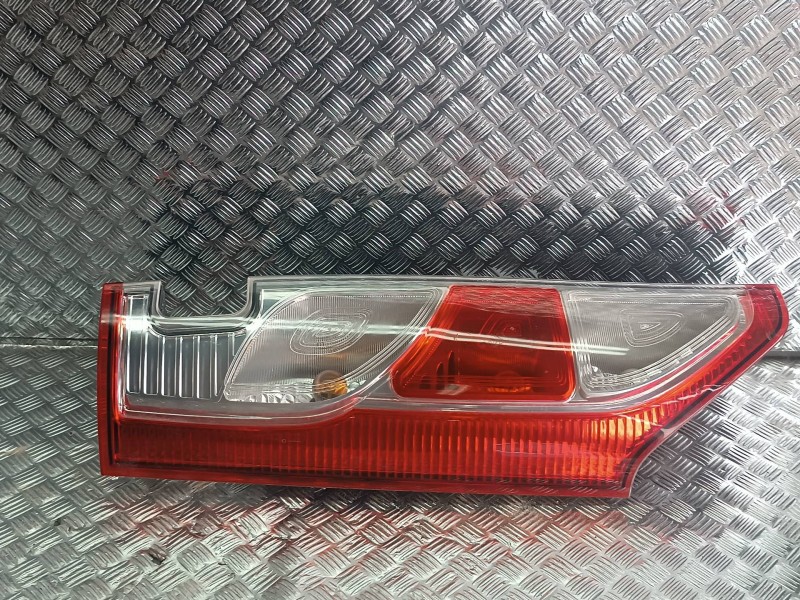 Recambio de piloto trasero izquierdo para renault kangoo (f/kc0) referencia OEM IAM 22017766  5 PINES