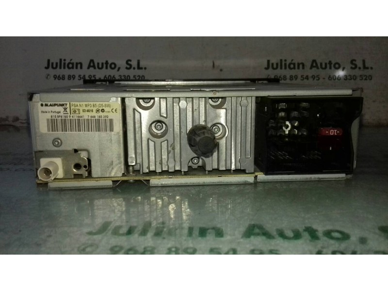 Recambio de sistema audio / radio cd para citroen c4 berlina lx referencia OEM IAM 9666403077  BLAUPUNKT