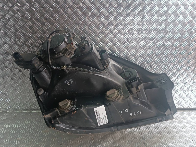 Recambio de faro izquierdo para hyundai tucson (jm) referencia OEM IAM 921012EXXX  6+3 PINES