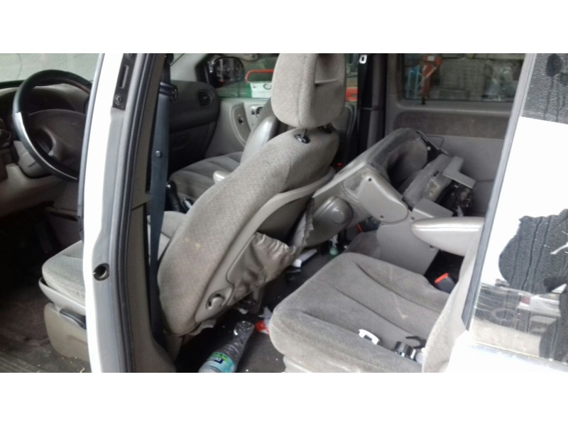 chrysler voyager (rg) del año 2001