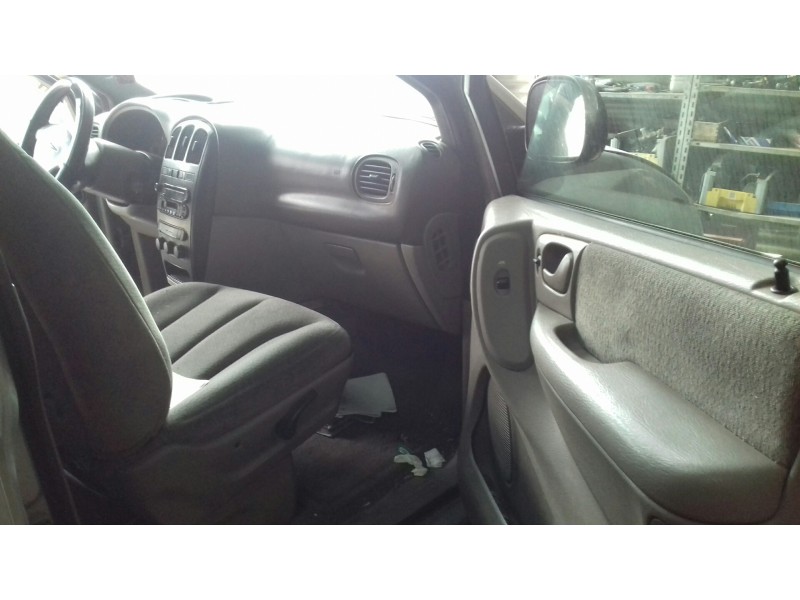 chrysler voyager (rg) del año 2001