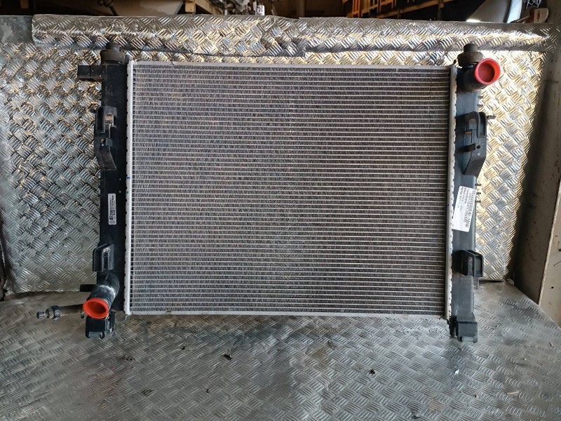 Recambio de radiador agua para renault clio iv referencia OEM IAM 214101612R  