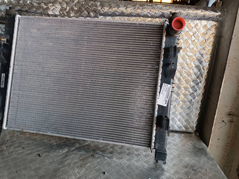 Recambio de radiador agua para renault clio iv referencia OEM IAM 214101612R  