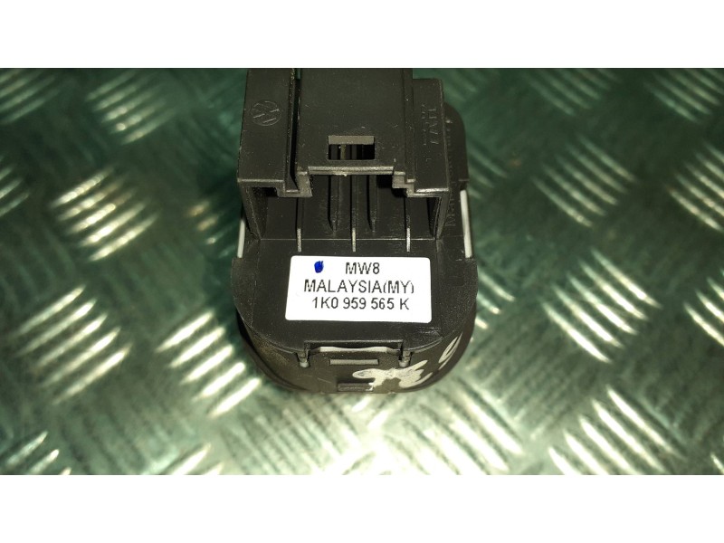 Recambio de mando retrovisor para volkswagen sharan (7n1) referencia OEM IAM 1K0959565K  6 PINES
