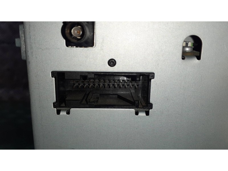 Recambio de sistema audio / radio cd para volkswagen sharan (7n1) referencia OEM IAM 3C0035279  5461036144