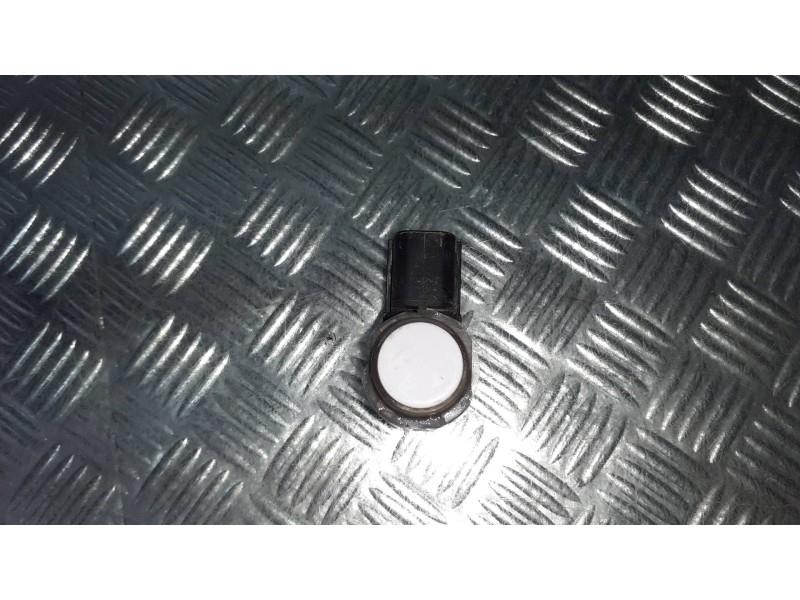 Recambio de sensor de aparcamiento para ford focus lim. (cb8) referencia OEM IAM EM2T15K859AAW  3 PINES