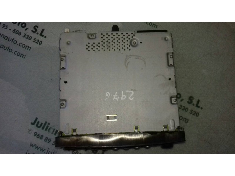 Recambio de sistema audio / radio cd para citroen c4 berlina lx referencia OEM IAM 9666403077  BLAUPUNKT