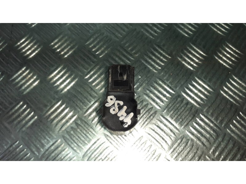 Recambio de sensor de aparcamiento para ford focus lim. (cb8) referencia OEM IAM EM2T15K859AAW  3 PINES