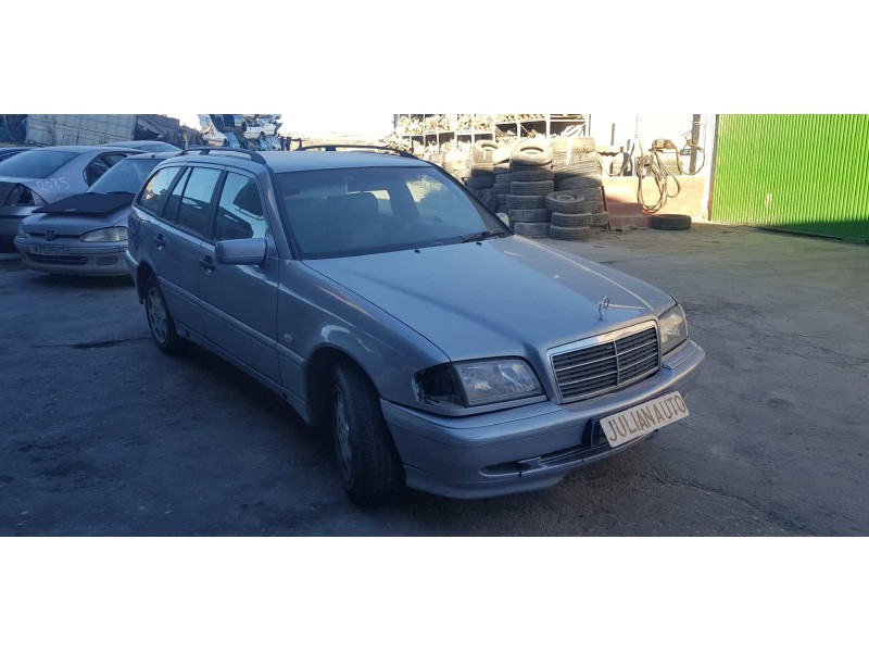 mercedes-benz clase c (w202) familiar del año 1989