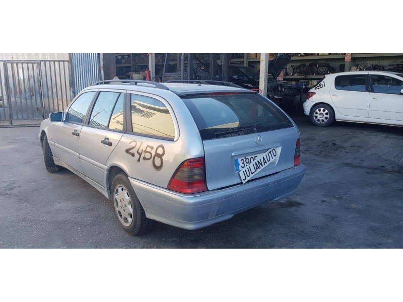 mercedes-benz clase c (w202) familiar del año 1989