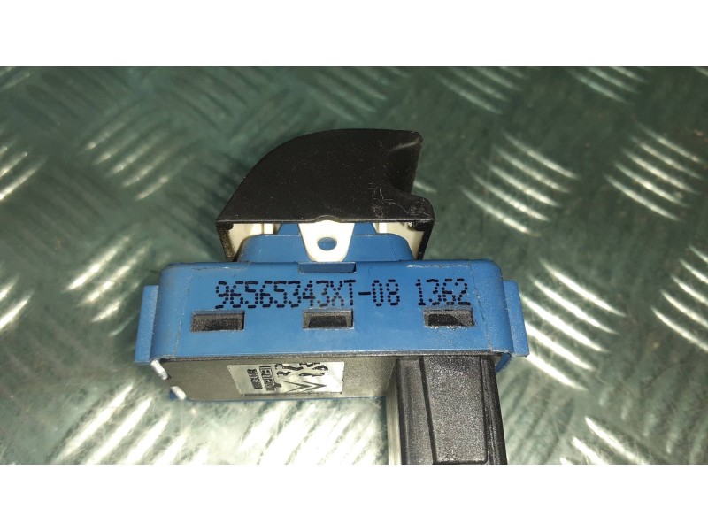 Recambio de interruptor para peugeot 308 sw referencia OEM IAM 96565343XT 4 PINES TECHO SOLAR