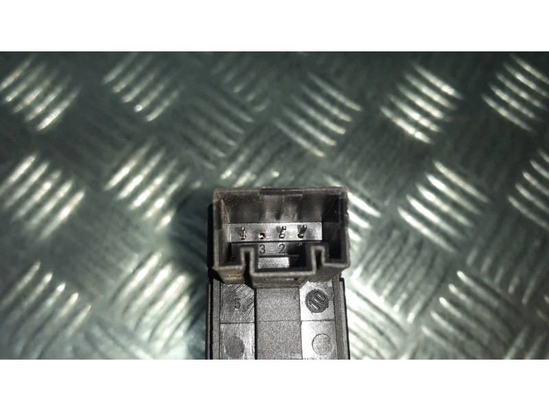 Recambio de mando elevalunas trasero derecho para volkswagen sharan (7n1) referencia OEM IAM 7N0959551  3 PINES