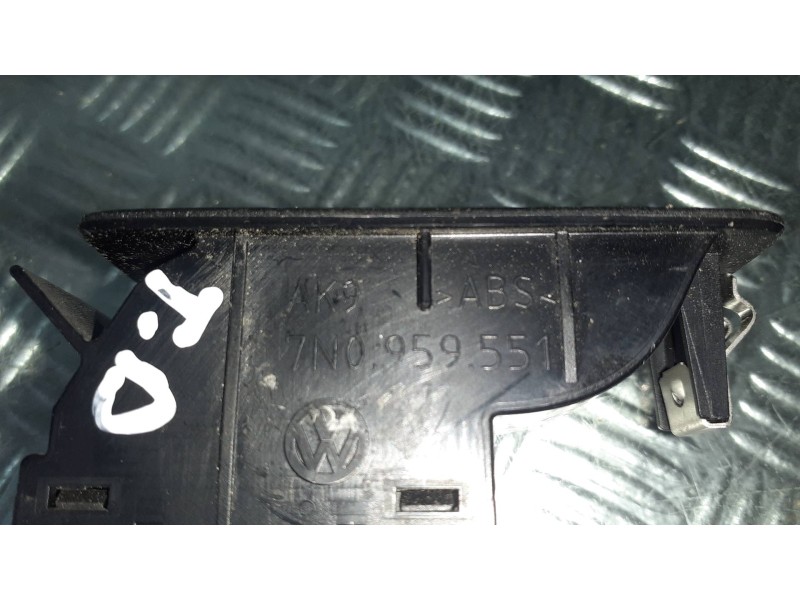 Recambio de mando elevalunas trasero derecho para volkswagen sharan (7n1) referencia OEM IAM 7N0959551  3 PINES