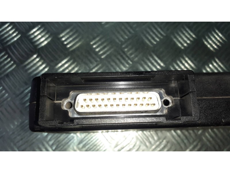 Recambio de modulo electronico para mercedes-benz clase c (w203) berlina referencia OEM IAM A2038209926 NOKIA TELEFONO