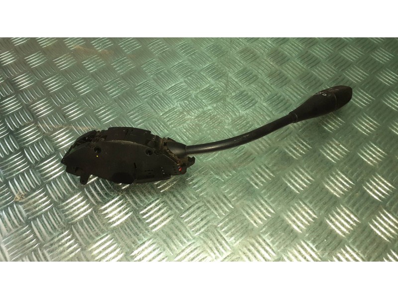 Recambio de mando control crucero para mercedes-benz clase c (w203) berlina referencia OEM IAM   10 PINES