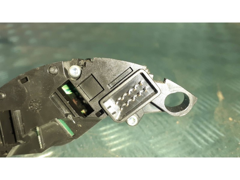 Recambio de mando control crucero para mercedes-benz clase c (w203) berlina referencia OEM IAM   10 PINES