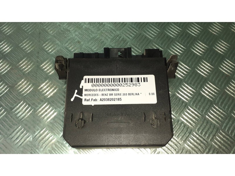 Recambio de modulo electronico para mercedes-benz clase c (w203) berlina referencia OEM IAM A2038202185 CIERRE PUERTAS TRASERO I