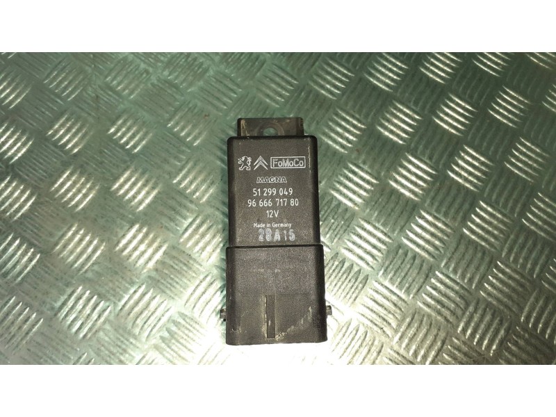Recambio de rele para ford focus lim. (cb8) referencia OEM IAM 9666671780 FOMOCO BUJIAS