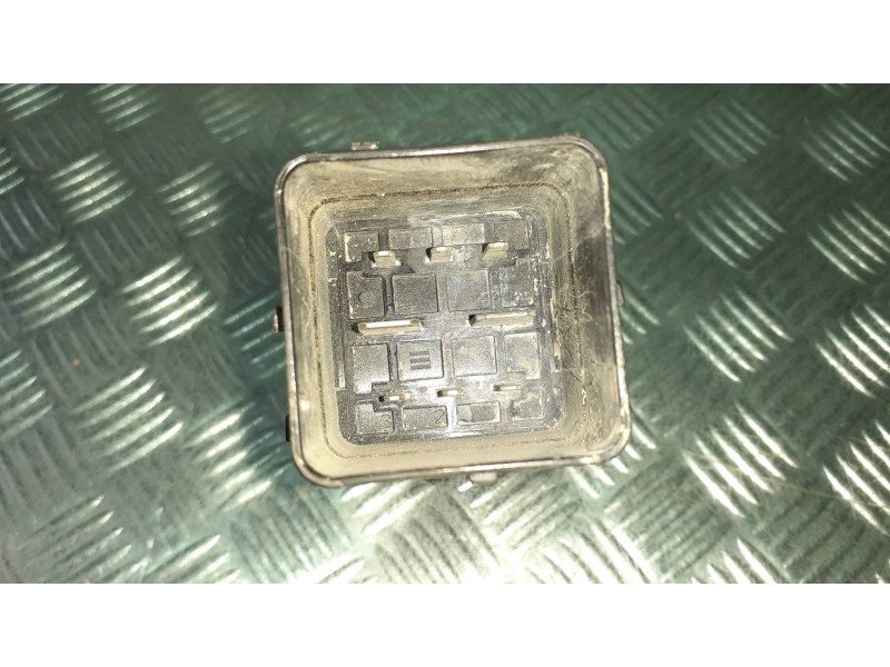 Recambio de rele para ford focus lim. (cb8) referencia OEM IAM 9666671780 FOMOCO BUJIAS