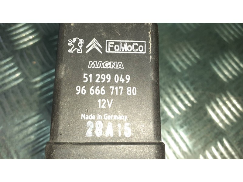 Recambio de rele para ford focus lim. (cb8) referencia OEM IAM 9666671780 FOMOCO BUJIAS