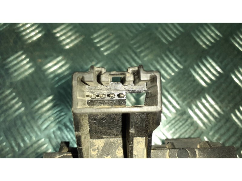 Recambio de cerradura maletero / porton para ford focus lim. (cb8) referencia OEM IAM 8M51R442A66DB  4 PINES