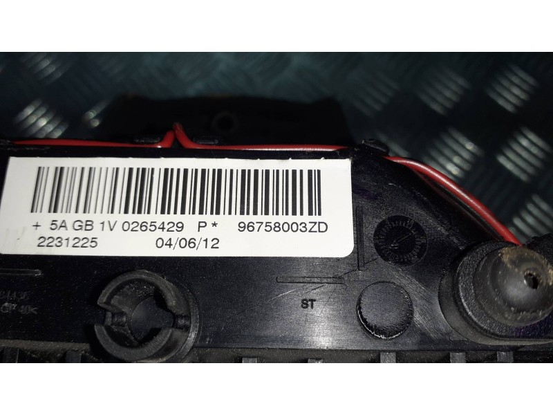 Recambio de airbag delantero izquierdo para peugeot 308 sw referencia OEM IAM 96758003ZD  2 PINES