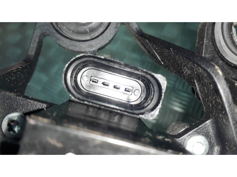 Recambio de motor limpia trasero para volkswagen sharan (7n1) referencia OEM IAM 5K6955711B  4 PINES