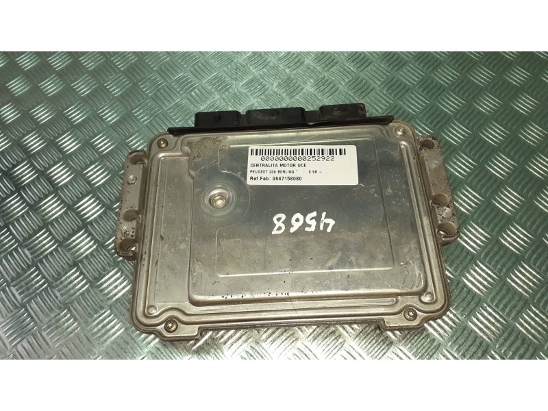 Recambio de centralita motor uce para peugeot 206 berlina referencia OEM IAM 9647158080  