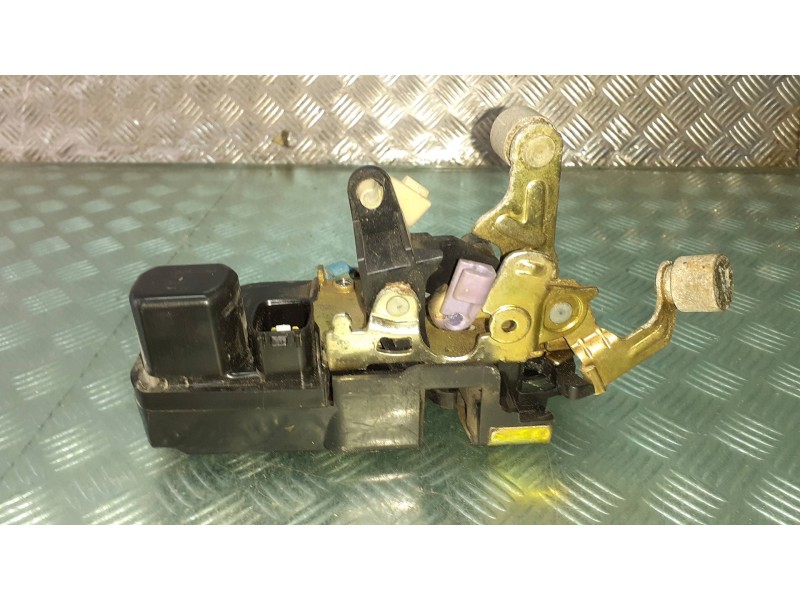 Recambio de cerradura puerta delantera izquierda para chrysler voyager (rg) referencia OEM IAM  4 PINES ELECTRICA