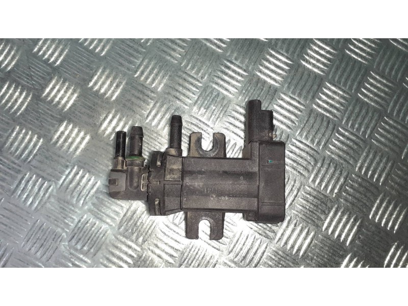Recambio de electrovalvula para citroen berlingo cuadro referencia OEM IAM 9811643880  2 PINES