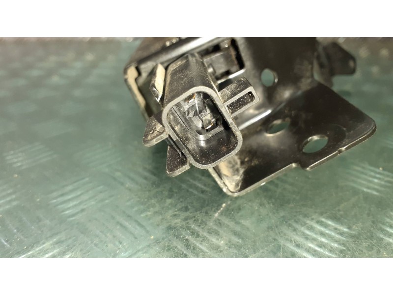 Recambio de cerradura capo para hyundai ioniq 5 5 referencia OEM IAM 81130G2000  2 PINES