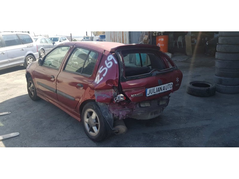 renault clio ii fase i (b/cbo) del año 2000