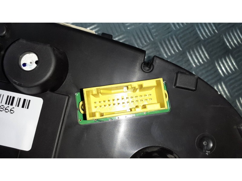 Recambio de cuadro instrumentos para peugeot 308 sw referencia OEM IAM 9674994880  