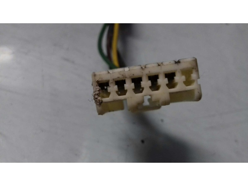 Recambio de retrovisor izquierdo para chevrolet tacuma se referencia OEM IAM 99000102  ELECTRICO