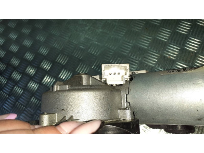 Recambio de motor limpia trasero para citroen berlingo cuadro referencia OEM IAM 9683363780  3 PINES