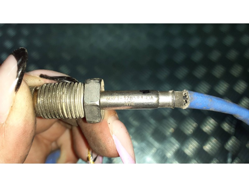 Recambio de sensor para ford focus lim. (cb8) referencia OEM IAM 6G9112B591DA 2 PINES TEMPERATURA ESCAPE