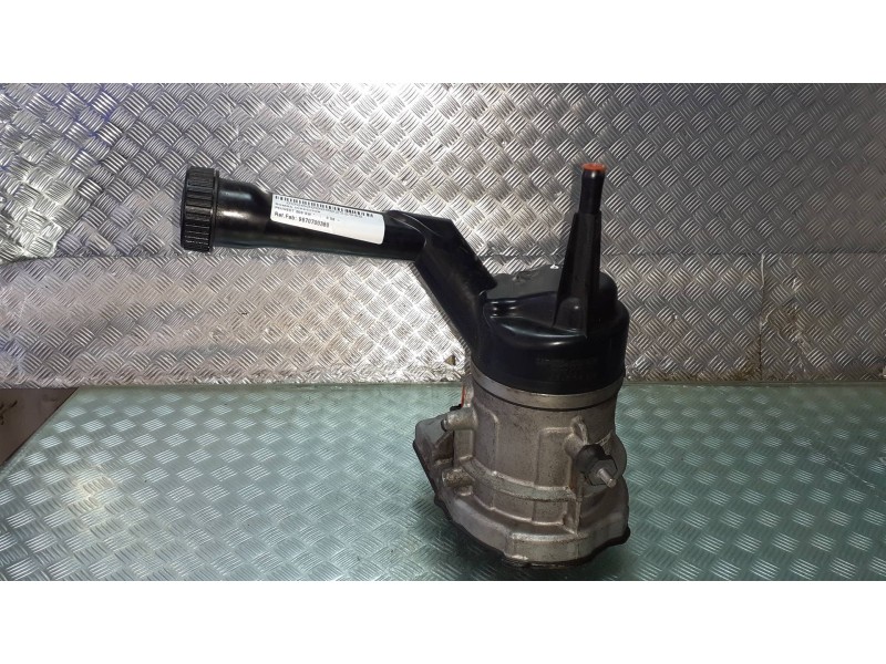 Recambio de bomba direccion para peugeot 308 sw referencia OEM IAM 9670700380  