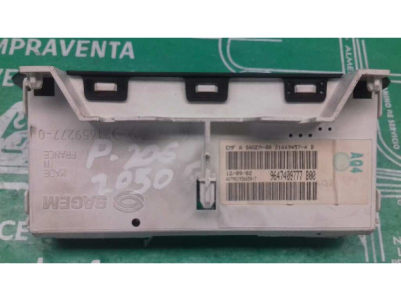 Recambio de pantalla multifuncion para peugeot 206 berlina xt referencia OEM IAM 9647409777 21669457 