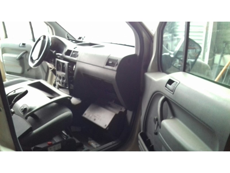 ford transit connect (tc7) del año 2004