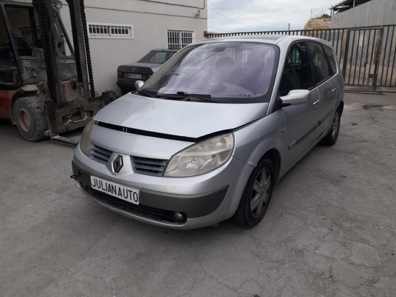renault scenic ii del año 2005