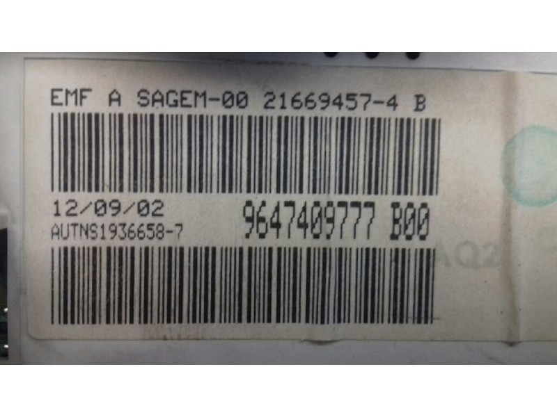 Recambio de pantalla multifuncion para peugeot 206 berlina xt referencia OEM IAM 9647409777 21669457 