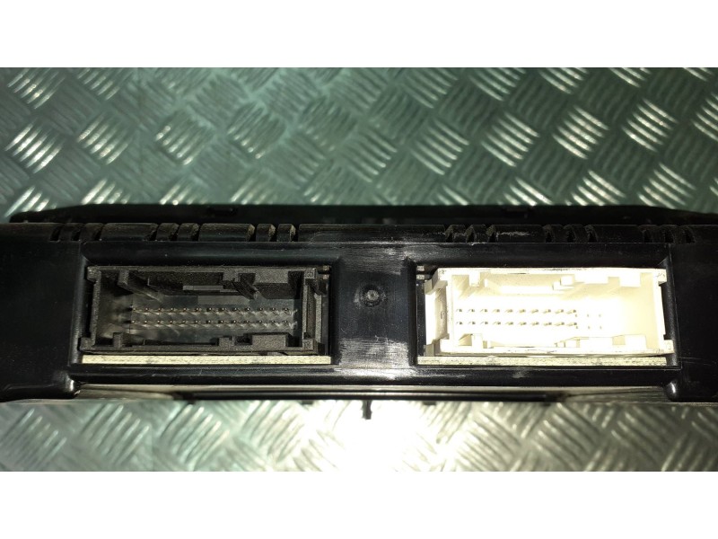 Recambio de mando climatizador para ford focus berlina (cap) referencia OEM IAM 3M5T18C612AP  