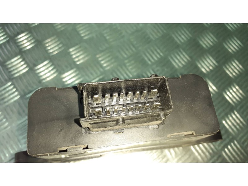 Recambio de centralita inmovilizador para peugeot 407 referencia OEM IAM 964742828001 09733309901 MAGNETI MARELLI