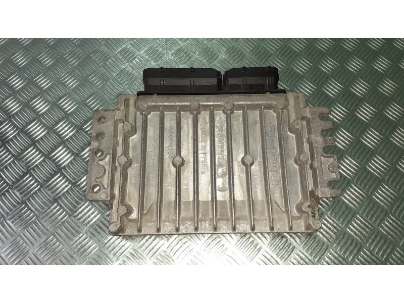 Recambio de centralita motor uce para bmw mini (r50,r53) cooper referencia OEM IAM 1214752001901 SIEMENS S118012001L