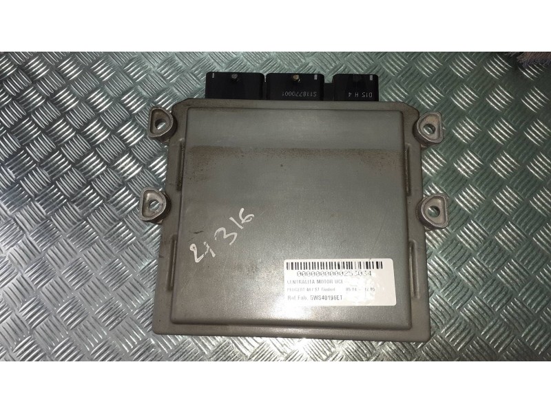 Recambio de centralita motor uce para peugeot 407 st confort referencia OEM IAM 5WS40196ET SW96564113080 SIEMENS