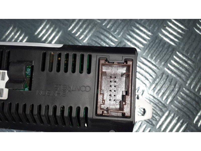 Recambio de pantalla multifuncion para citroen jumpy referencia OEM IAM 966561468001  12 PINES